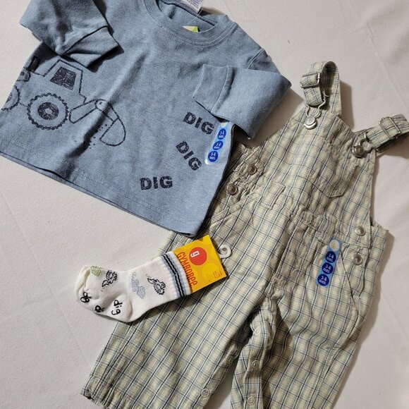 Gymboree Vintage 2004 Dig Dig Dig 3-6 month Shirt, socks,...
